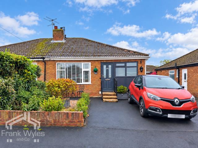 Bungalow for sale in Freckleton, Fylde
