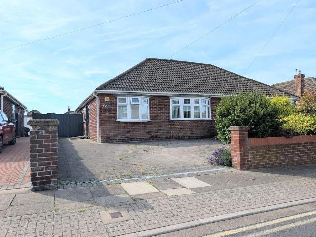 Bungalow for sale in Weelsby, Cleethorpes