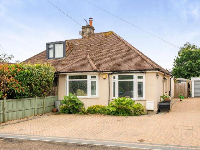 Bungalow for sale in Hillview, Surrey
