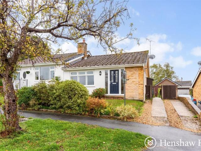 Bungalow for sale in Scrag Hill, Test Valley