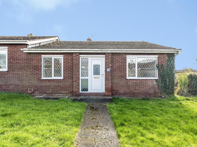 Bungalow for sale in North Elmsall, West Yorkshire