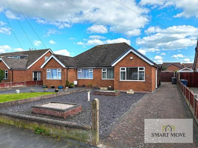 Bungalow for sale in Roby Mill, Lancashire