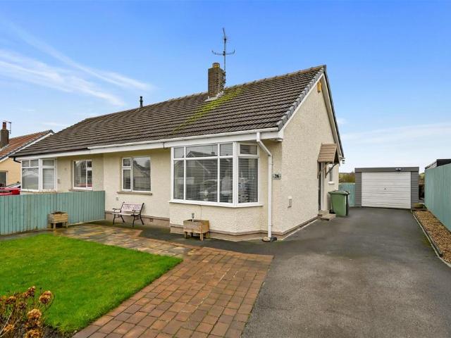 Bungalow for sale in Rufford Park, Yeadon