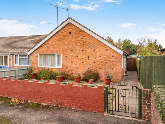 Bungalow for sale in Evershot, Oxfordshire