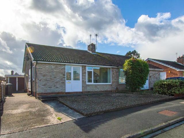 Bungalow for sale in Knapton, York