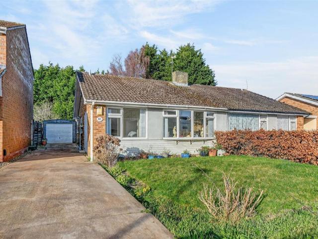 Bungalow for sale in Askham Bryan, York