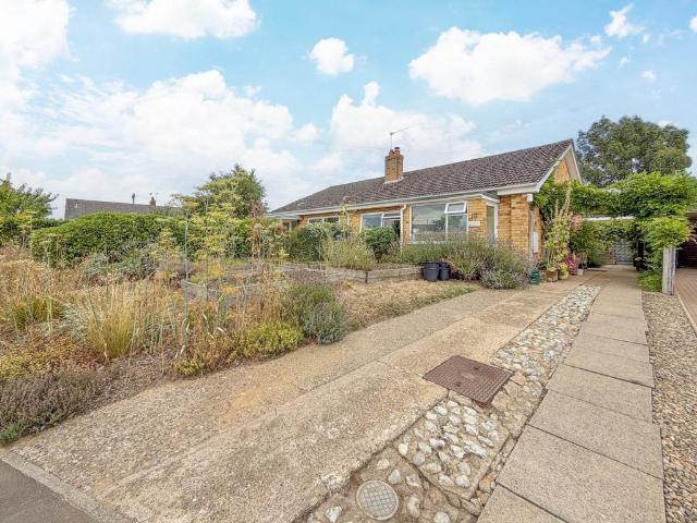 Bungalow for sale in Crostwick, Norfolk