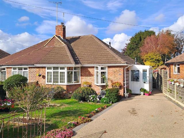 Bungalow for sale in Rustington, Clapham