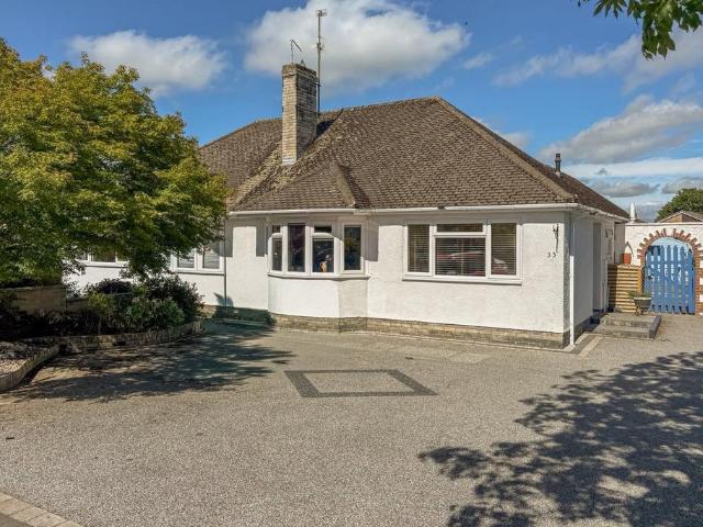Bungalow for sale in Benhall, Golden Valley