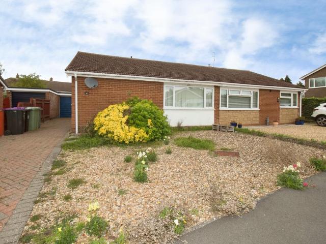 Bungalow for sale in Deeping St James, South Kesteven