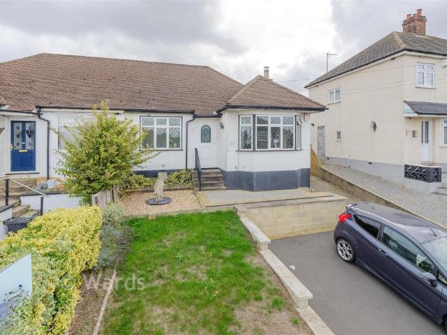 Bungalow for sale in Gravesend, Gravesham