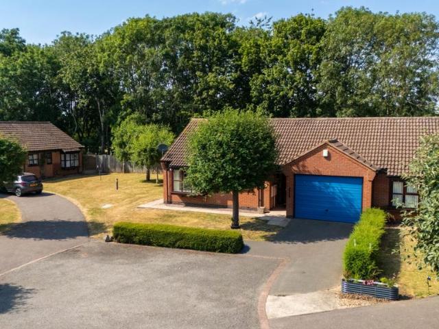 Bungalow for sale in Elmfield, Leicestershire