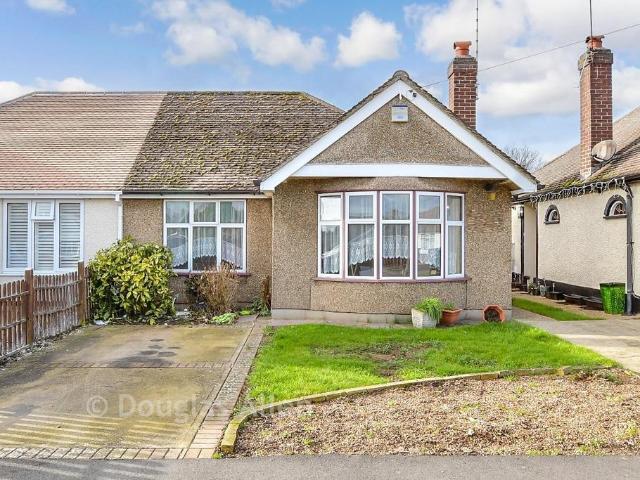 Bungalow for sale in Wickford