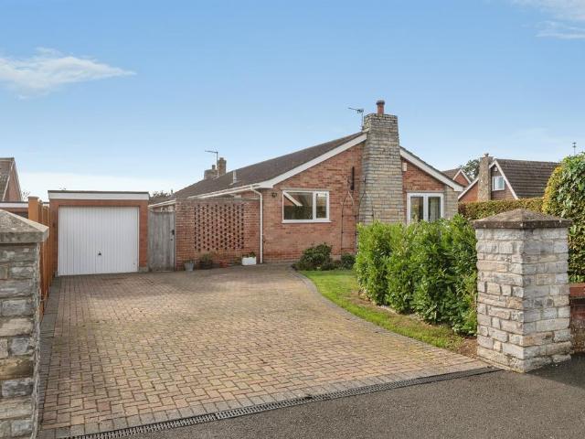 Bungalow for sale in Ruishton