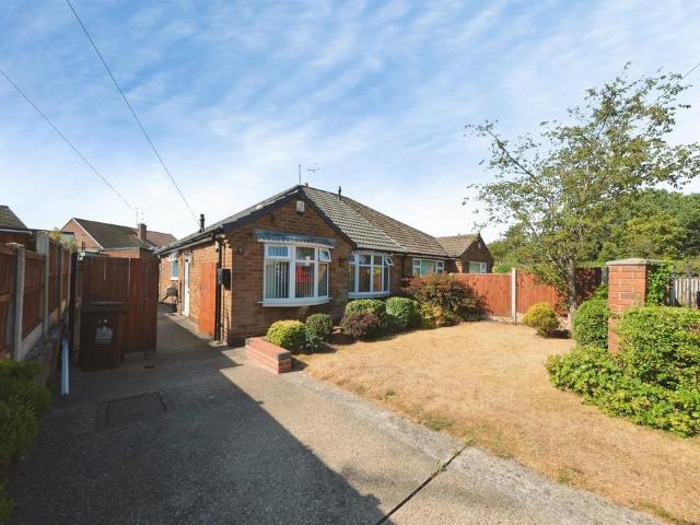 Bungalow for sale in Potters Corner, East Midlands