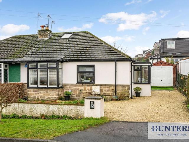 Bungalow for sale in Tranmere Park, Guiseley