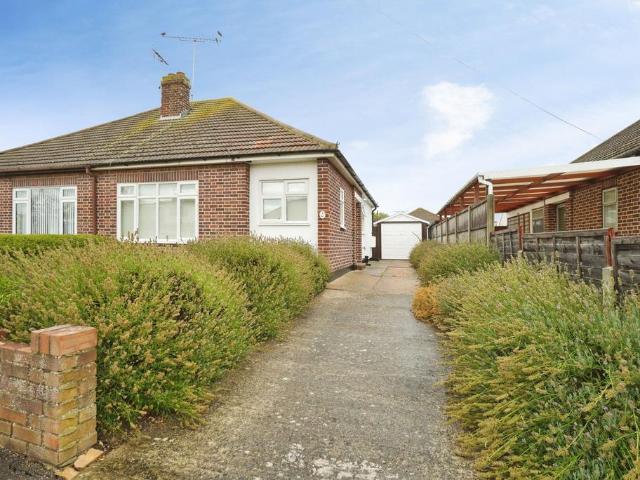Bungalow for sale in Rochford, Barling