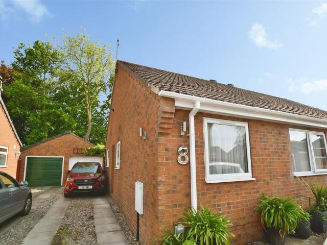 Bungalow for sale in Preston