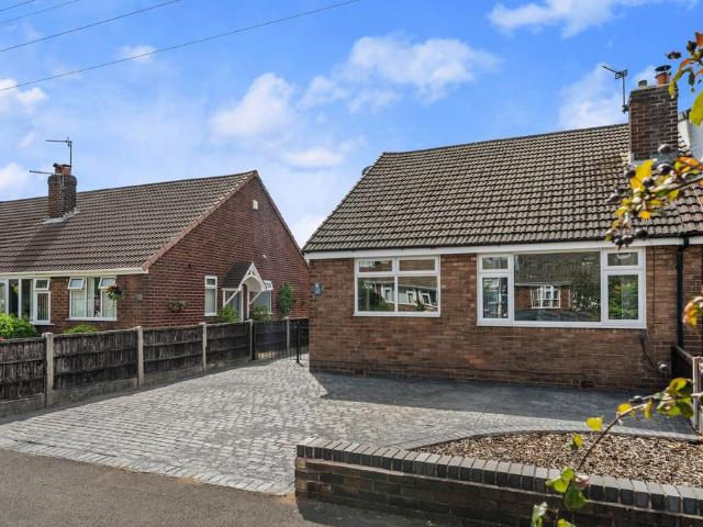 Bungalow for sale in Wilderspool, Warrington