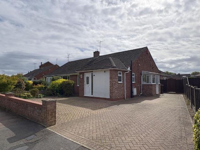 Bungalow for sale in Tewkesbury, Pamington