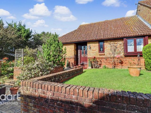 Bungalow for sale in Howe Green, Chelmsford