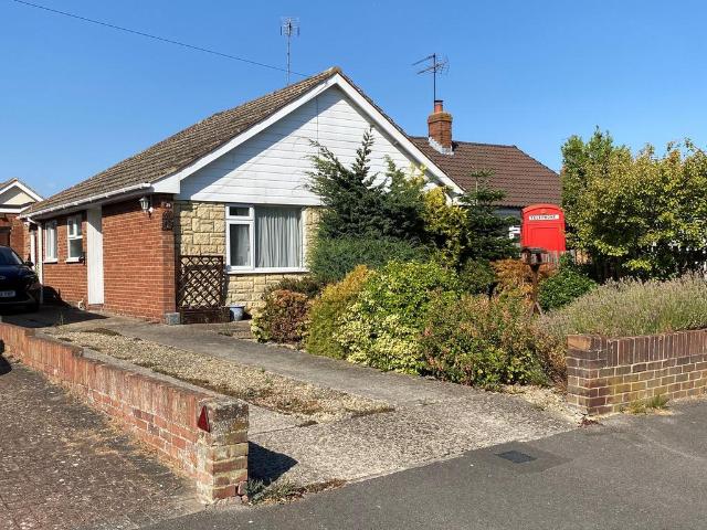 Bungalow for sale in Berrick Salome, Oxfordshire