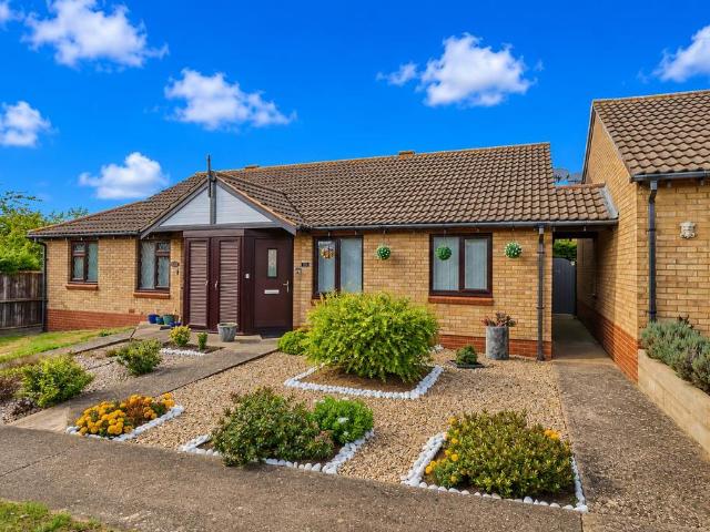 Bungalow for sale in Lash Hill, Barton