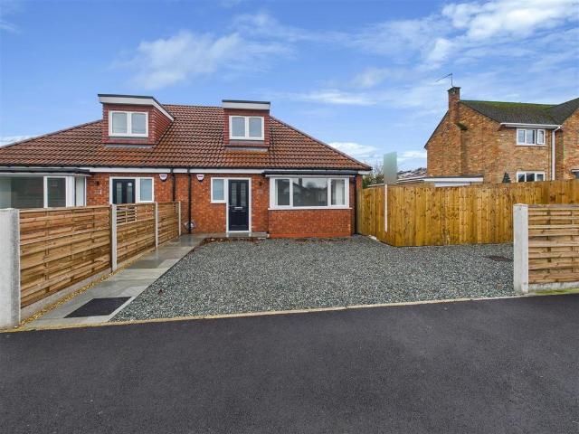 Bungalow for sale in Anlaby with Anlaby Common, Anlaby