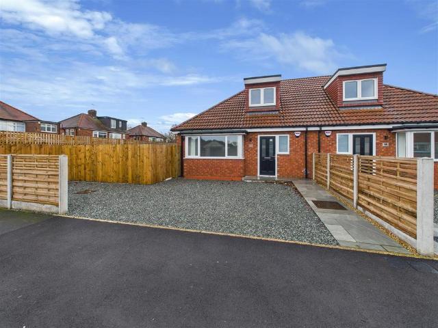 Bungalow for sale in Anlaby with Anlaby Common, Anlaby