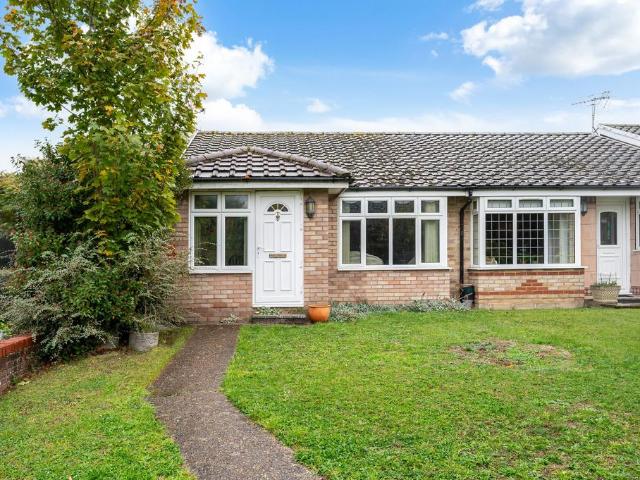 Bungalow for sale in Tattenham Corner, Reigate and Banstead