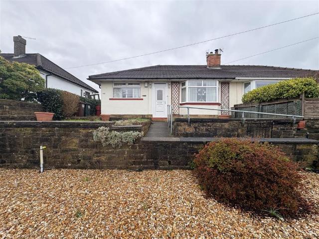Bungalow for sale in Town End, Queensbury