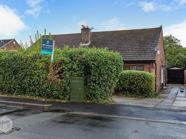 Bungalow for sale in Bradshaw, Lee Bank
