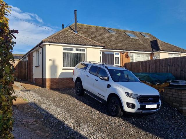 Bungalow for sale in Brixington, Budlake