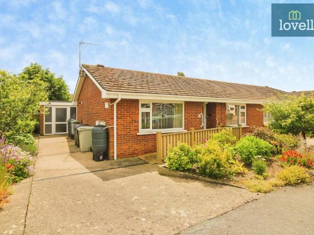 Bungalow for sale in Belleau, Lincolnshire