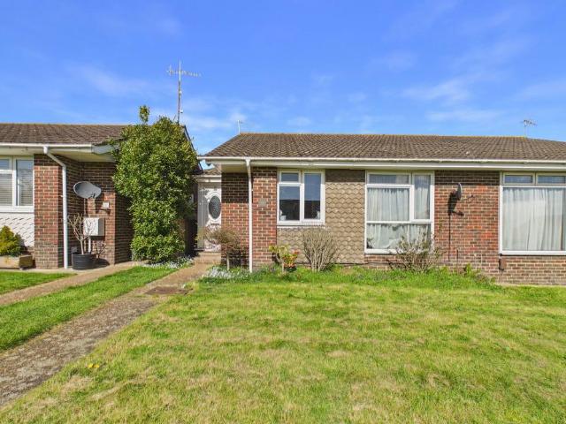 Bungalow for sale in Fishersgate, West Sussex