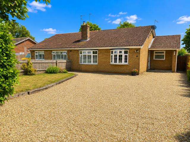 Bungalow for sale in Gosberton Clough, Lincolnshire