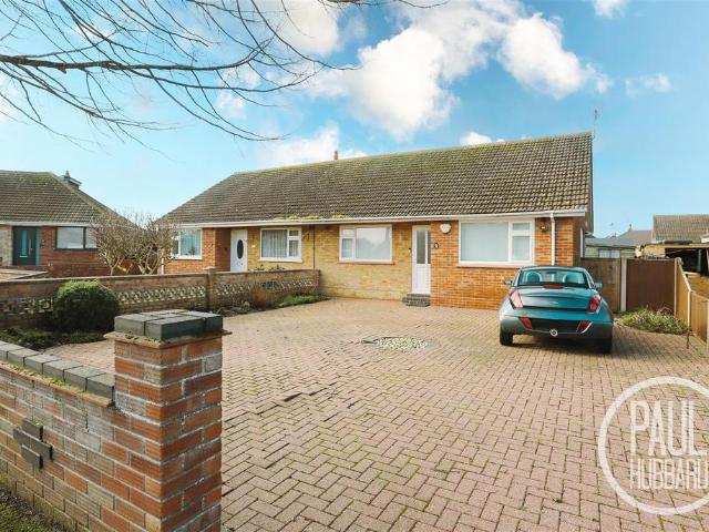 Bungalow for sale in Eastbridge, Suffolk