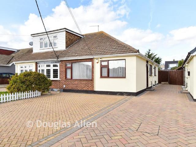 Bungalow for sale in Runwell, Chelmsford