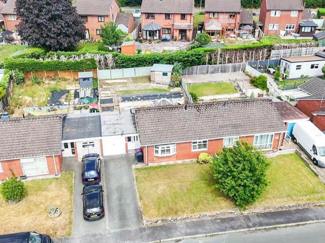 Bungalow for sale in Gobowen, Shropshire