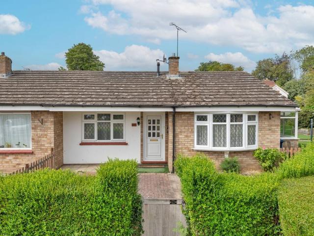 Bungalow for sale in Arrington, Cambridgeshire