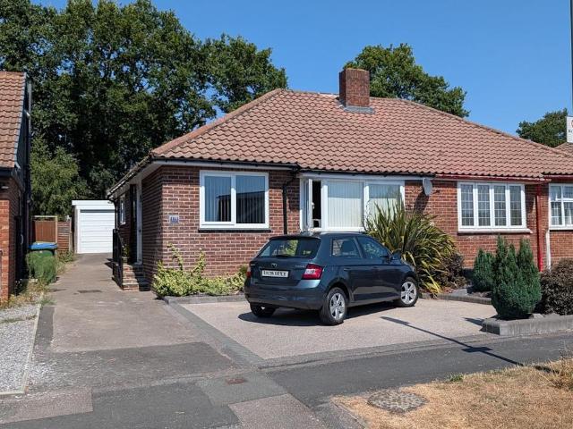 Bungalow for sale in Fareham, Hampshire