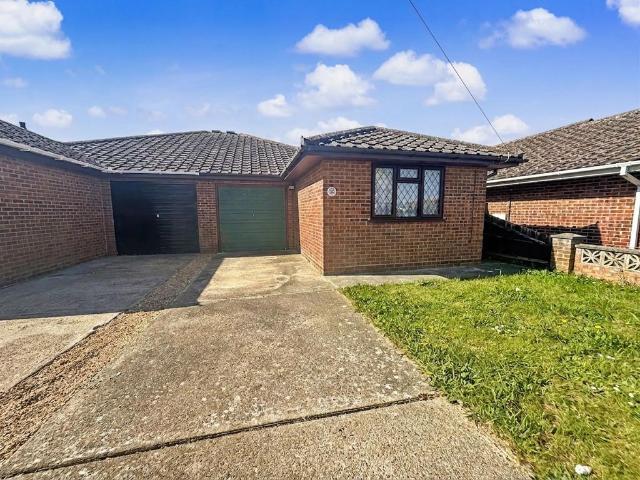 Bungalow for sale in Peacehaven, Iford