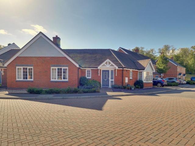 Bungalow for sale in Bolton Low Houses, Hampshire