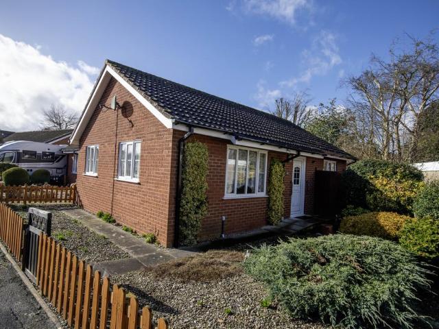 Bungalow for sale in Wem Urban, Wem