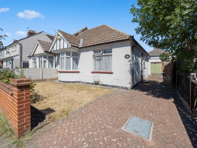 Bungalow for sale in New Town, Monks Orchard