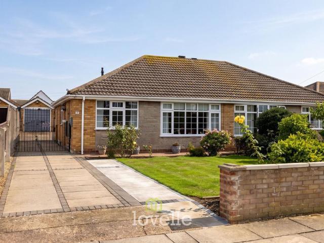 Bungalow for sale in Wybers Wood, North East Lincolnshire