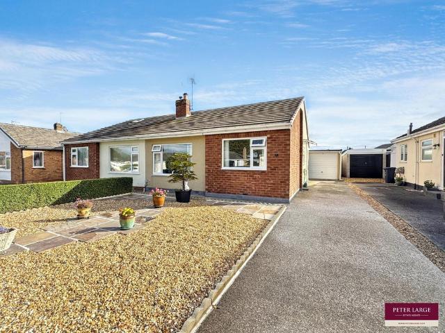 Bungalow for sale in Abergele