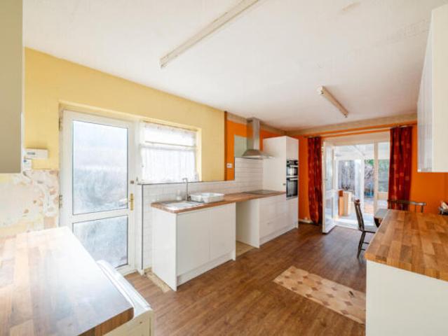 Bungalow for sale in Kingsdown, Swindon