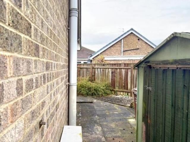 Bungalow for sale in Orchard Park, Hull