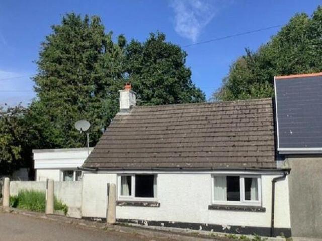 House for sale in Ammanford, Wales
